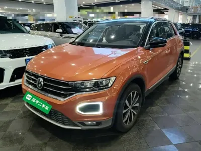 Volkswagen T-Roc · 2019 год