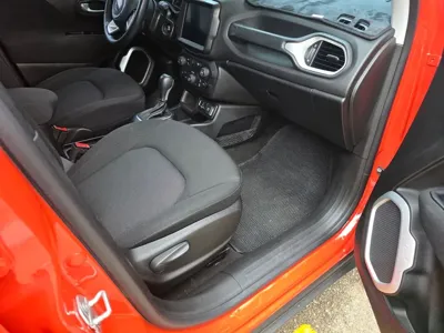 Jeep Renegade 2018, 89000 км, за 9900000 KRW - фото 7