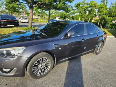 Kia K7 · 2015 год
