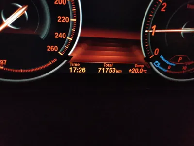 BMW 5 Series 2017, 71700 км, за 103548.41 CNY - фото 13