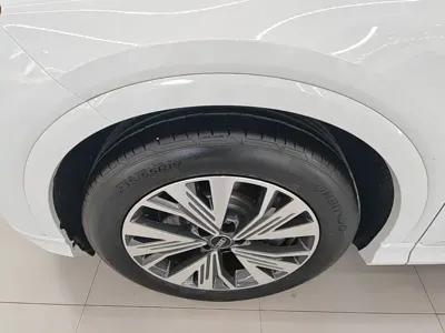 Audi Q4 e-tron 2026, 100 км, за 160000 CNY - фото 23