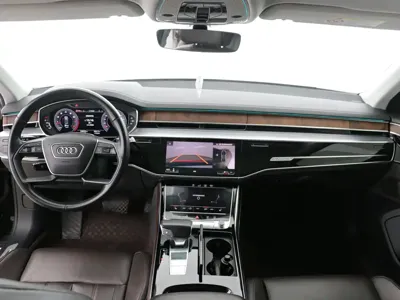Audi A8 2019, 158000 км, за 278000 CNY - фото 9