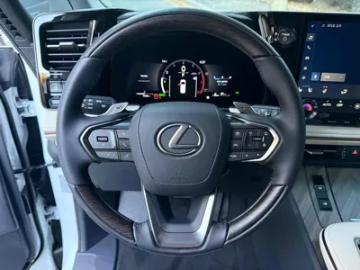 Lexus LM 2025, 13500 км, за 180000000 KRW - фото 11
