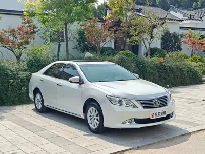 Toyota Camry 2014, 136000 км, за 49800 CNY - фото 3