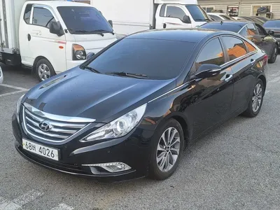 Hyundai Sonata 2013, 211000 км, за 2990000 KRW