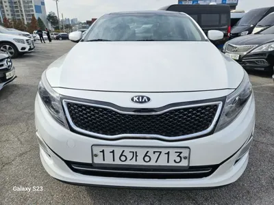 Kia K5 · 2015 год