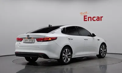 Kia K5 2016, 119941 км, за 7800000 KRW