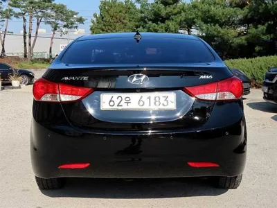 Hyundai Avante 2012, 195687 км, за 2900000 KRW