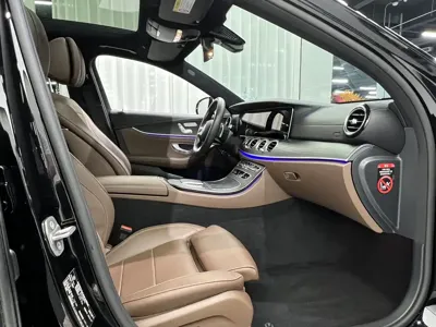 Mercedes-Benz E-Class 2023, 68000 км, за 229800 CNY - фото 6