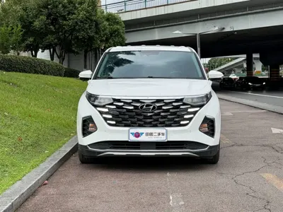 Hyundai Custo 2023, 66000 км, за 93800 CNY - фото 2