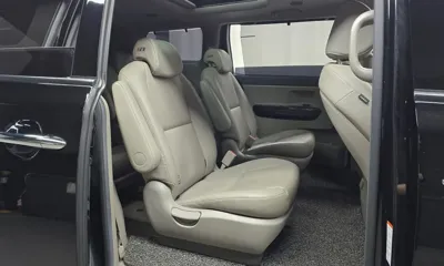 Kia Canival 2017, 153920 км, за 8800000 KRW - фото 12