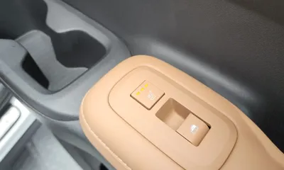 Hyundai Santafe 2024, 14257 км, за 35900000 KRW - фото 36