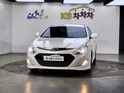 Hyundai Sonata 2014, 170921 км, за 3390000 KRW - фото 2