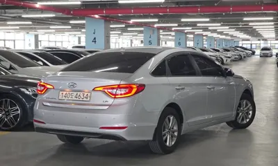 Hyundai Sonata 2016, 251144 км, за 4500000 KRW - фото 2