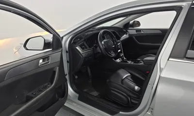 Hyundai Sonata 2018, 109223 км, за 9900000 KRW - фото 10