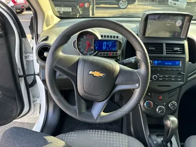 ChevroletGMDaewoo Aveo 2016, 97367 км, за 4300000 KRW - фото 10