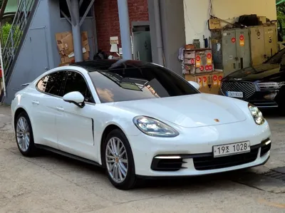 Porsche Panamera 2018, 95000 км, за 57500000 KRW - фото 3