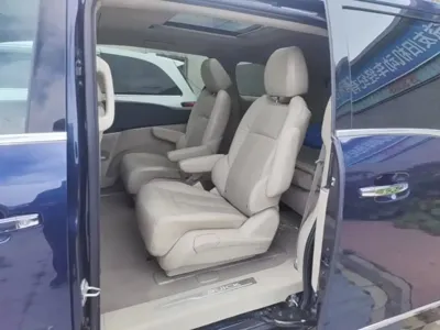 Buick GL8 2017, 133600 км, за 68300 CNY - фото 17