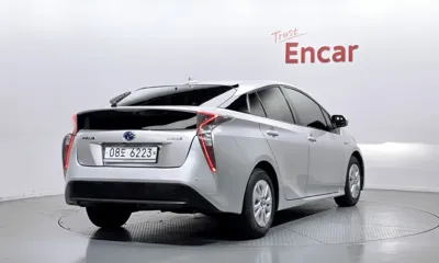 Toyota Prius 2018, 104140 км, за 14800000 KRW