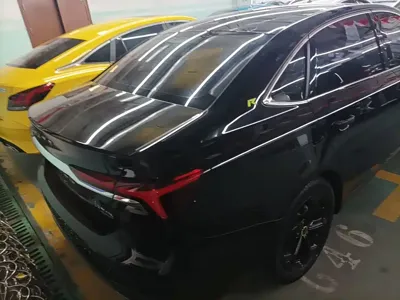 Roewe i6 Max 2022, 13100 км, за 58099 CNY - фото 6