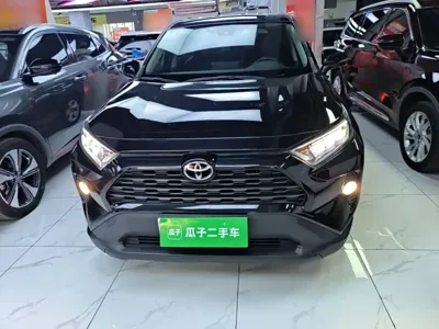 Toyota RAV4 2022, 11200 км, за 91500 CNY
