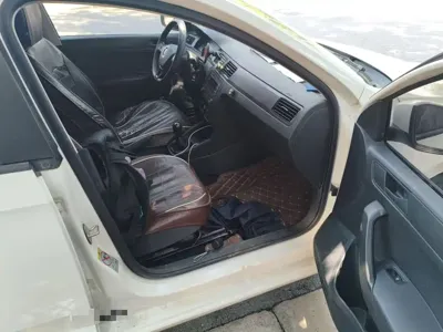 Volkswagen Santana 2017, 43700 км, за 25299 CNY - фото 20