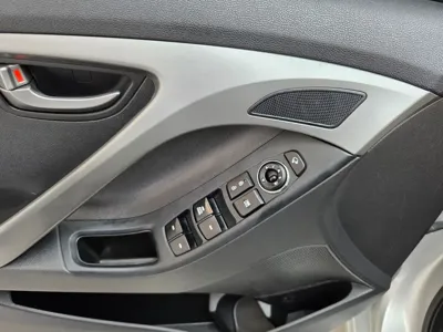 Hyundai Avante 2016, 198550 км, за 3850000 KRW - фото 16