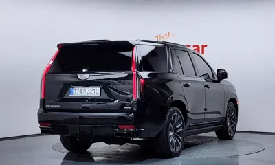 Cadillac Escalade 2022, 38475 км, за 89000000 KRW - фото 2