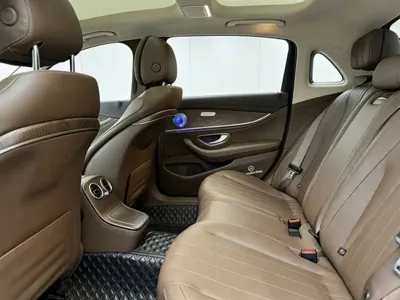 Mercedes-Benz E-Class 2021, 60000 км, за 218000 CNY - фото 6