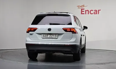 Volkswagen Tiguan 2018, 121821 км, за 19400000 KRW