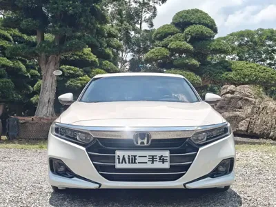 Honda Accord 2022, 40000 км, за 98800 CNY - фото 2