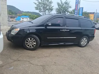 Kia Canival · 2013 год