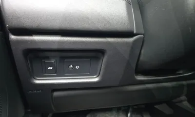 Land Rover Discovery Sport 2019, 99855 км, за 16500000 KRW - фото 17