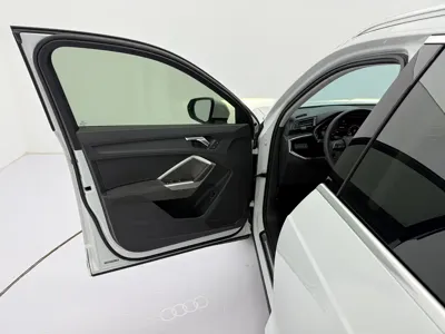 Audi Q3 2023, 47000 км, за 179800 CNY - фото 23