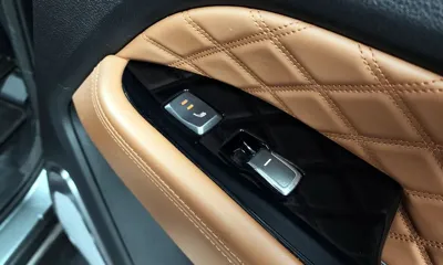 KG_Mobility_Ssangyong Rexton 2019, 175489 км, за 12590000 KRW - фото 19