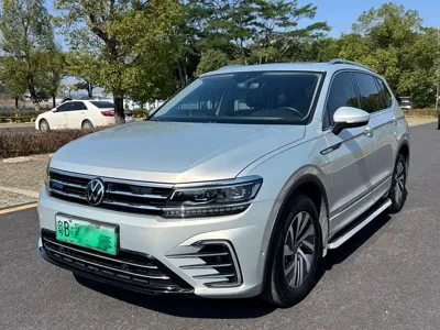 Volkswagen 途观L插电混动 2021, 110000 км, за 86800 CNY