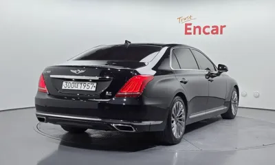 Genesis EQ900 2018, 114848 км, за 21900000 KRW