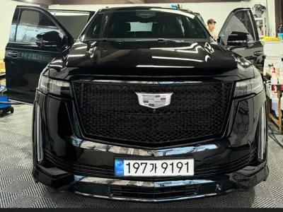 Cadillac Escalade 2023, 43000 км, за 106650000 KRW