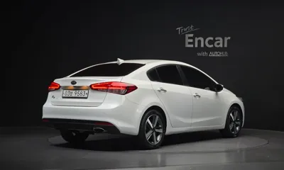 Kia K3 2017, 27940 км, за 11200000 KRW - фото 2