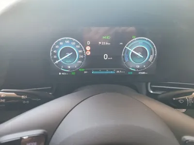 Hyundai Avante · 2025 год