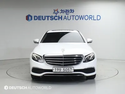 Mercedes-Benz E-Class 2019, 59401 км, за 30500000 KRW