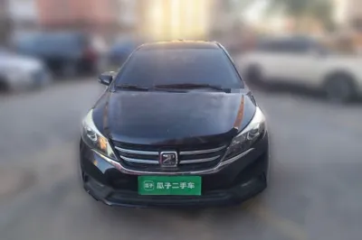 Zotye Z300 2014, 117200 км, за 18238.95 CNY