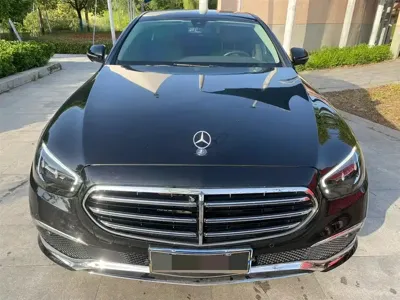 Mercedes-Benz E-Class 2023, 60000 км, за 273800 CNY