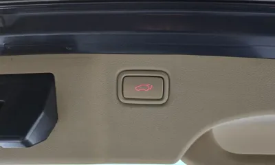 Kia Canival 2017, 148303 км, за 12900000 KRW - фото 19