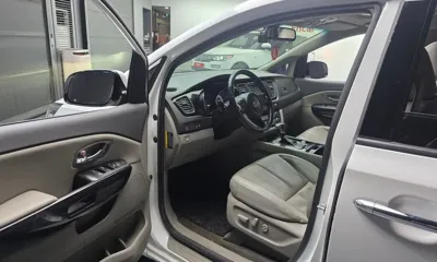 Kia Canival 2017, 188748 км, за 8000000 KRW - фото 10