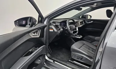 Audi Q4 e-tron 2025, 9469 км, за 36900000 KRW - фото 10