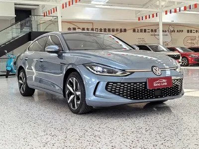 Volkswagen Lamando 2022, 45000 км, за 115800 CNY