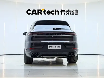 Porsche Cayenne 2024, 38000 км, за 698000 CNY