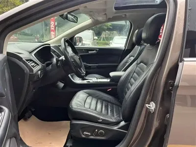 Ford Edge 2016, 180000 км, за 38800 CNY