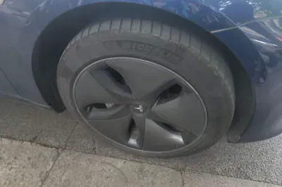 Tesla Model 3 2019, 114900 км, за 146663.62 CNY - фото 8